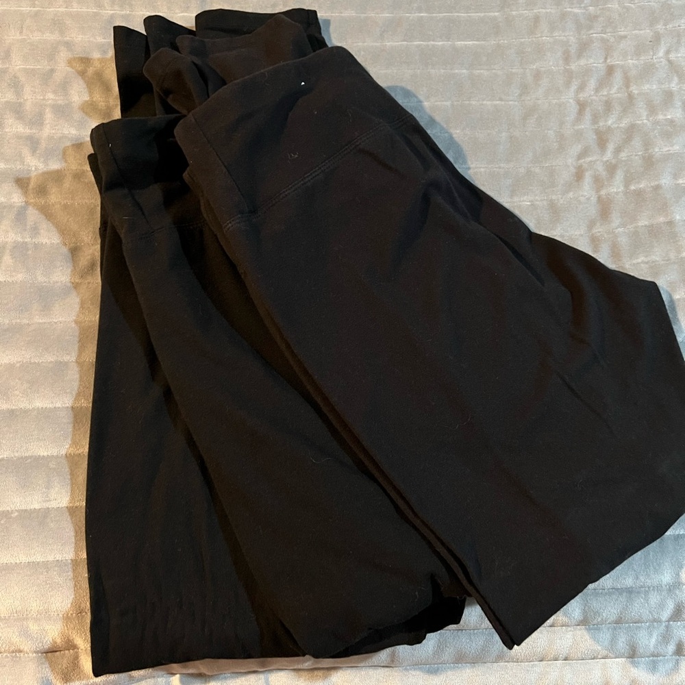 Evri Everyday women’s Black Leggings size 0x. Set of 3.